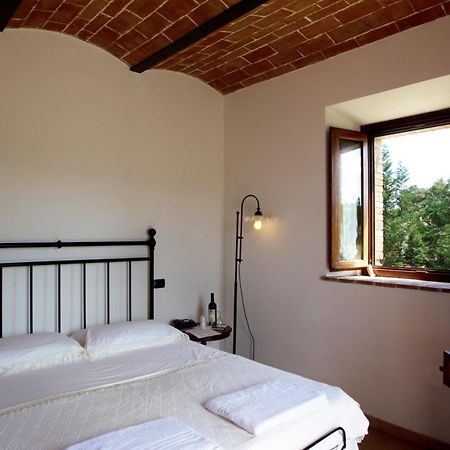 פיינצה Agriturismo La Collina מראה חיצוני תמונה