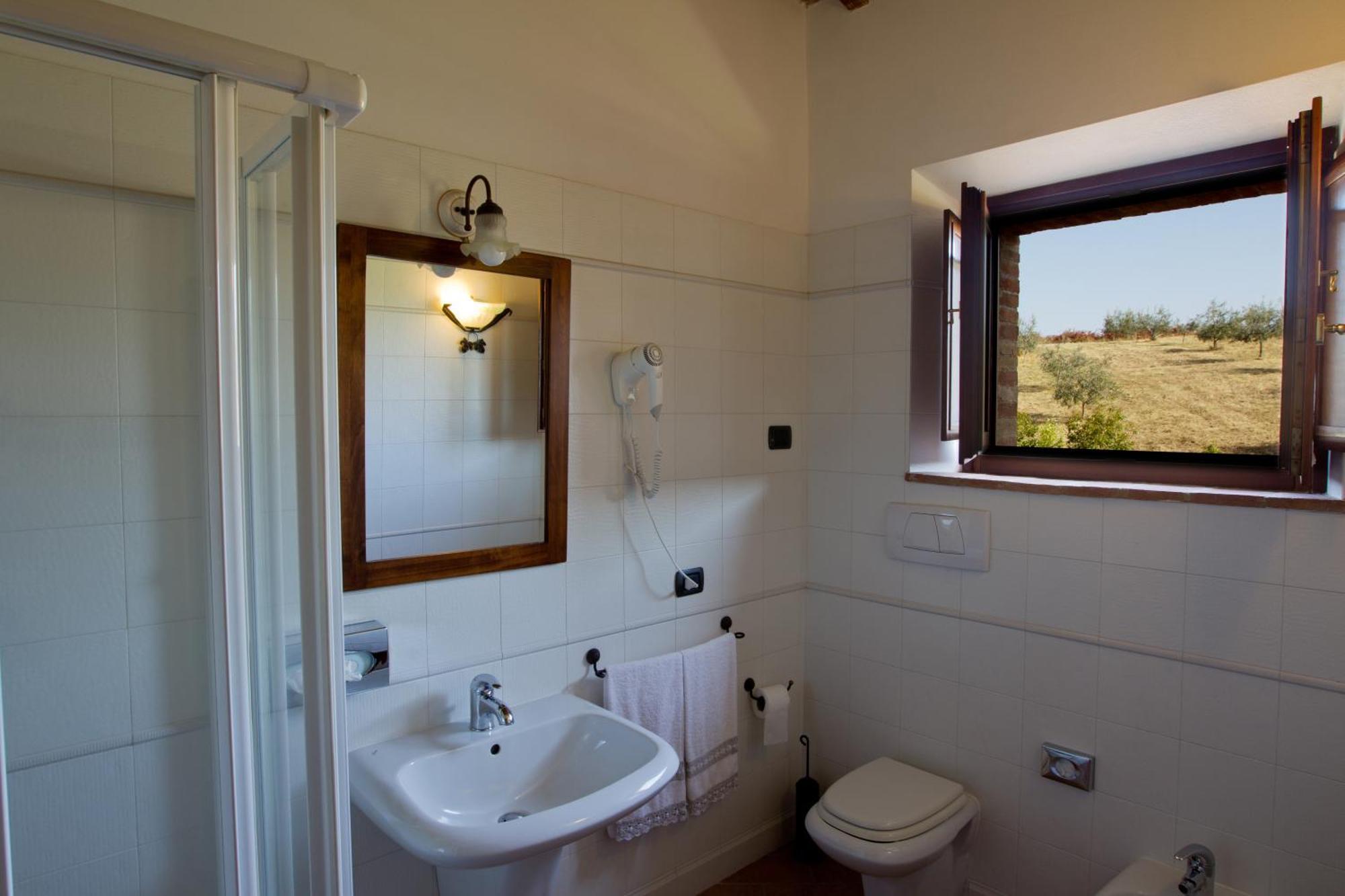 פיינצה Agriturismo La Collina מראה חיצוני תמונה