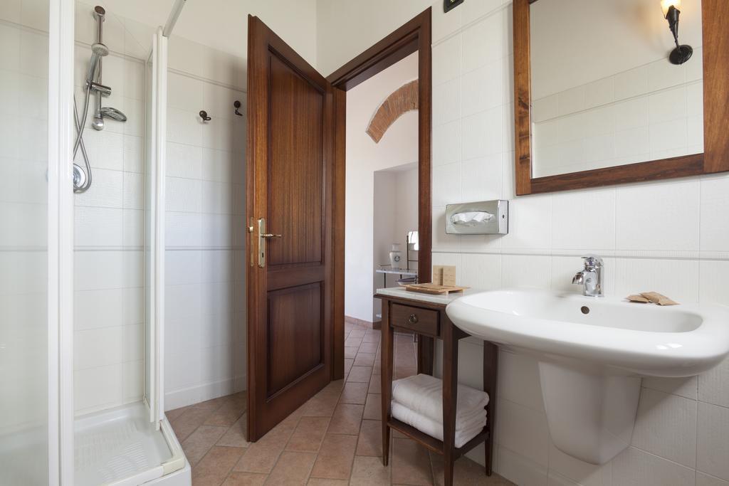 פיינצה Agriturismo La Collina מראה חיצוני תמונה