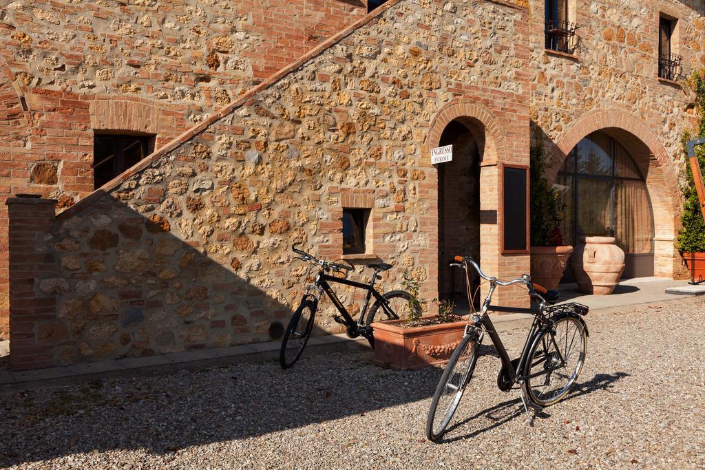 פיינצה Agriturismo La Collina מראה חיצוני תמונה